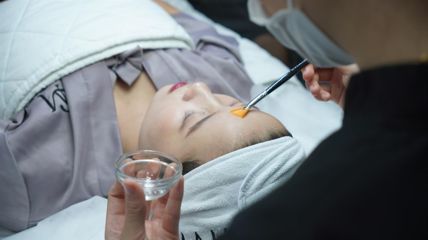 Chăm sóc da sau peel: 7 ngày vàng để ra kết quả